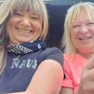 Meet your Posher, Sandie